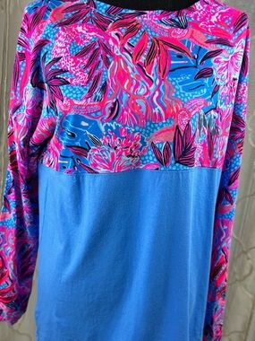Lilly Pulitzer Blue, Pink & Gray Tropical Print Top
